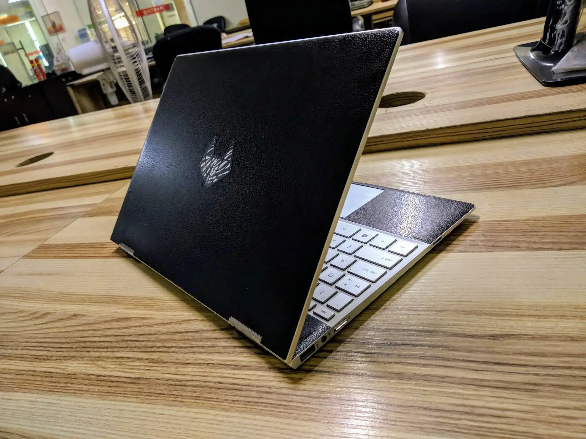 HP